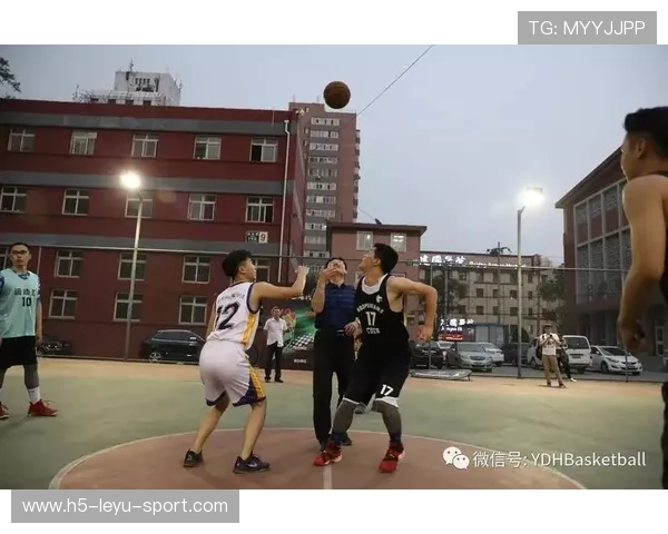 女子联赛发展:商业赞助提升女子篮球职业化进程,女子篮球联盟