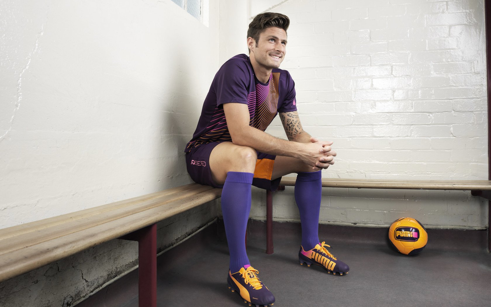 拜仁财报创纪录!总营收9.78亿欧再创新高,净利润2710万欧,拜仁2020财报